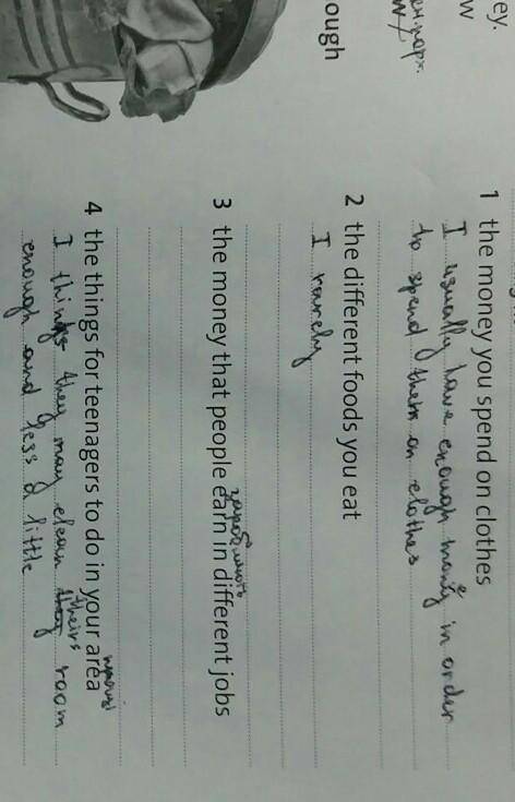 Write one or two sentences about thetopics using quantifiers.не смотрите на четвертое
